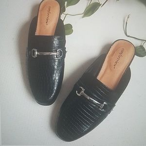 comfortview Black Leather snake skin mules